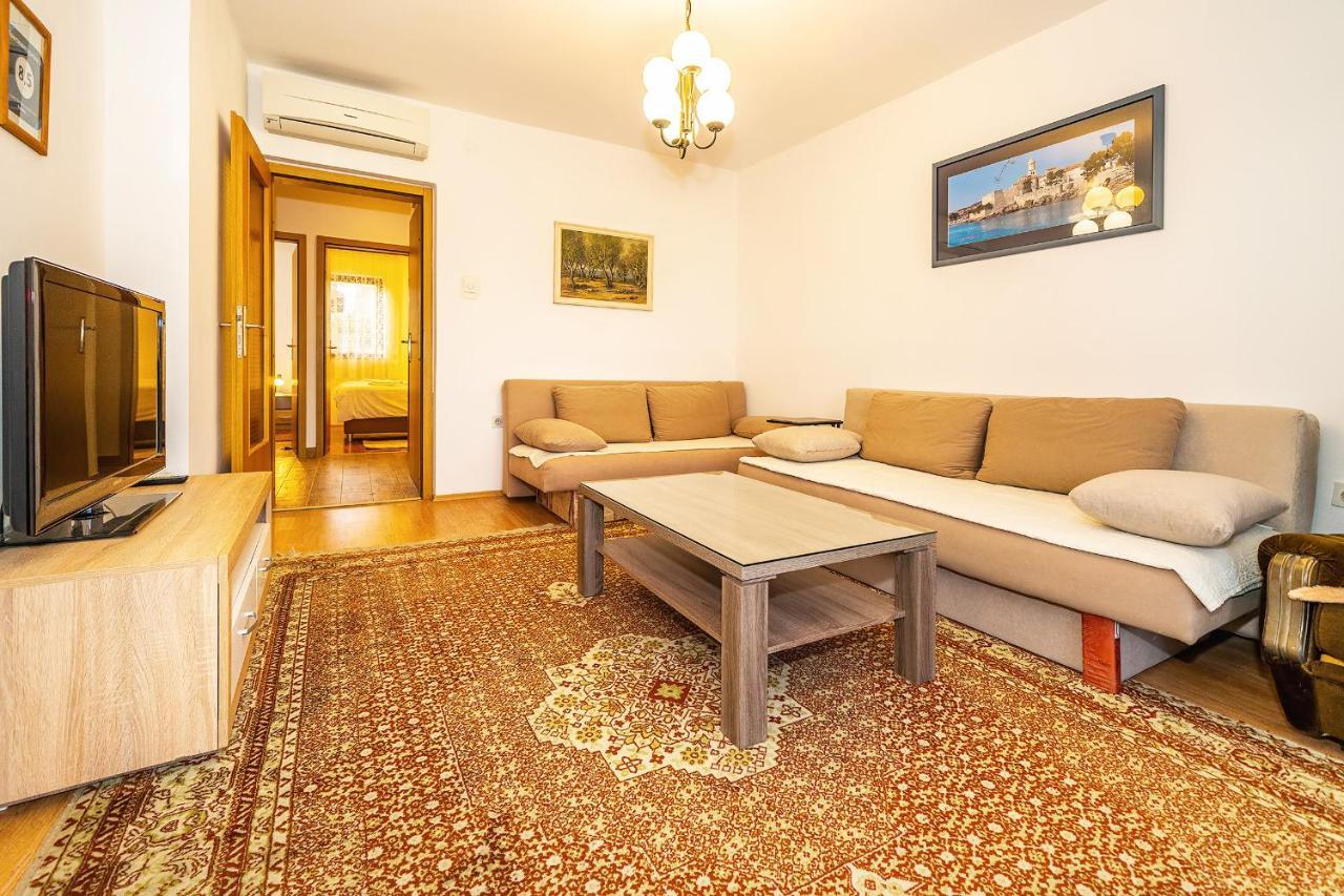 Apartments Jurina 2 Krk Town Esterno foto