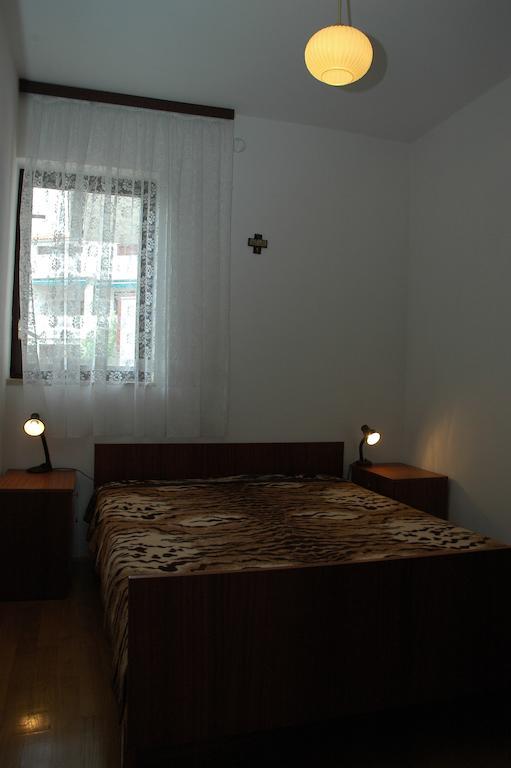 Apartments Jurina 2 Krk Town Camera foto